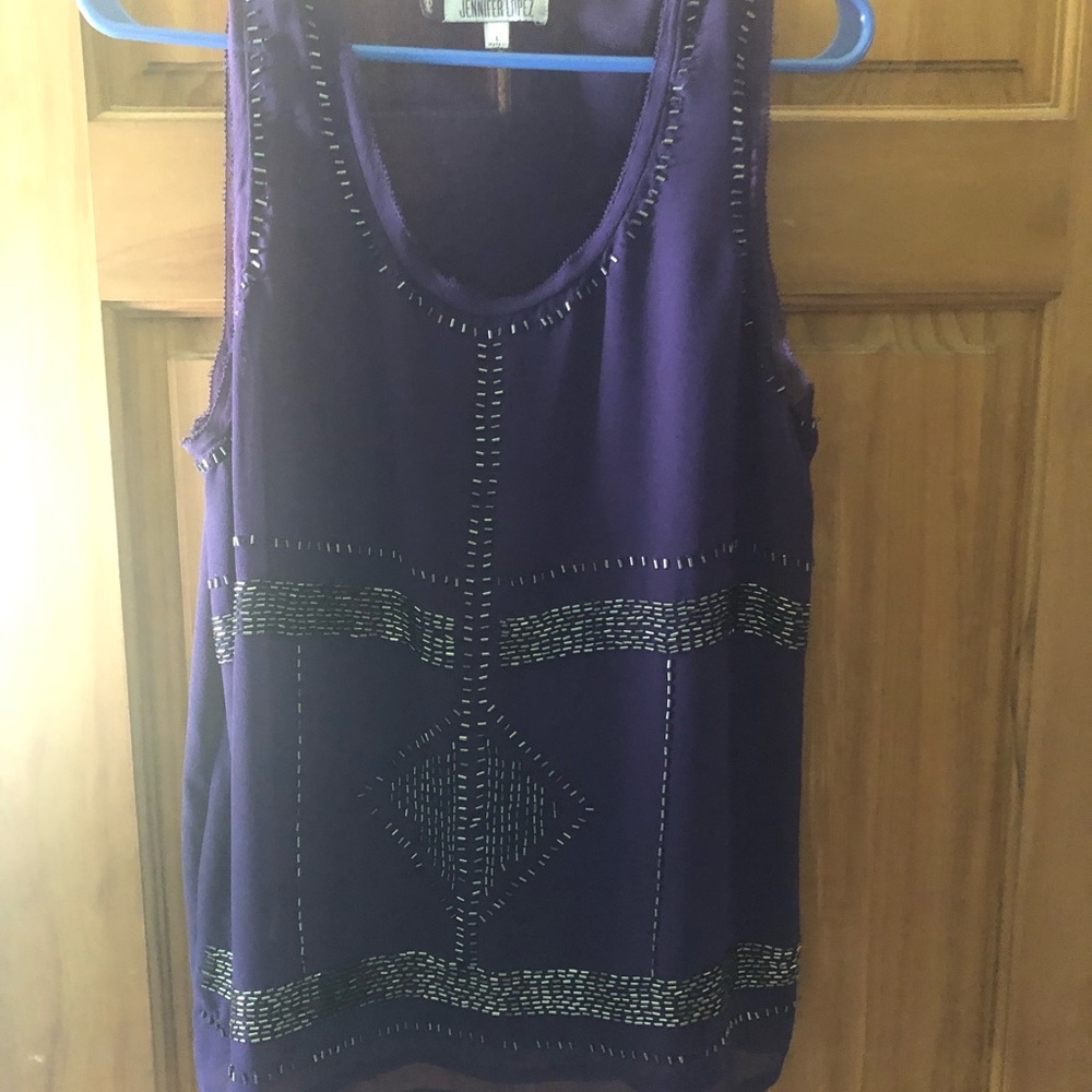 Sleeveless top